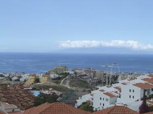 Ian & Christine Barr