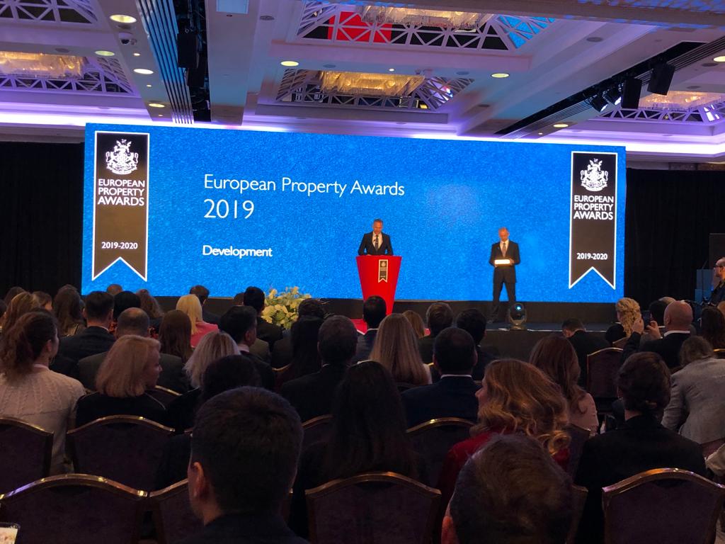 db128db5-aafa-4f20-a4f5-adbe5c6f4e0c